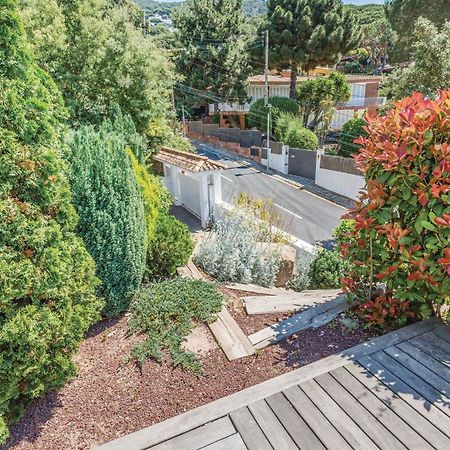 Nice Home In Cabrils With House A Mountain View Cambrils Exterior foto