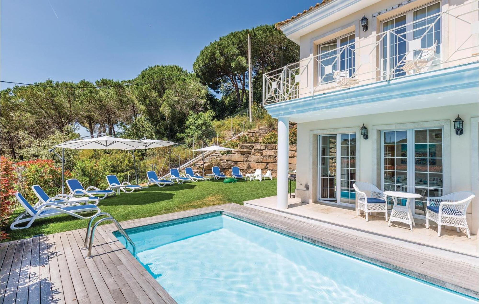 Nice Home In Cabrils With House A Mountain View Cambrils Exterior foto