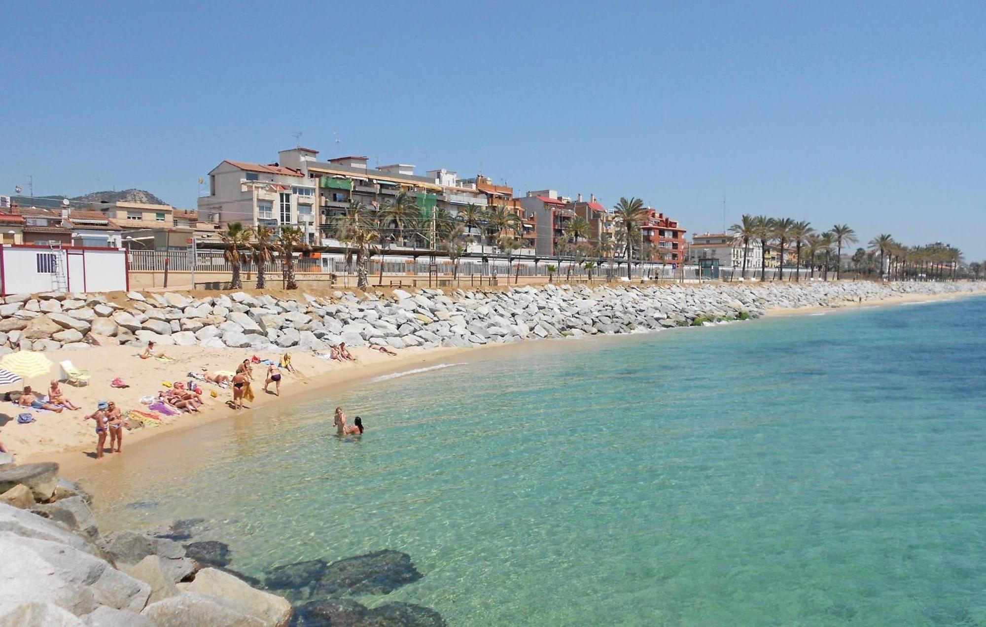 Nice Home In Cabrils With House A Mountain View Cambrils Exterior foto